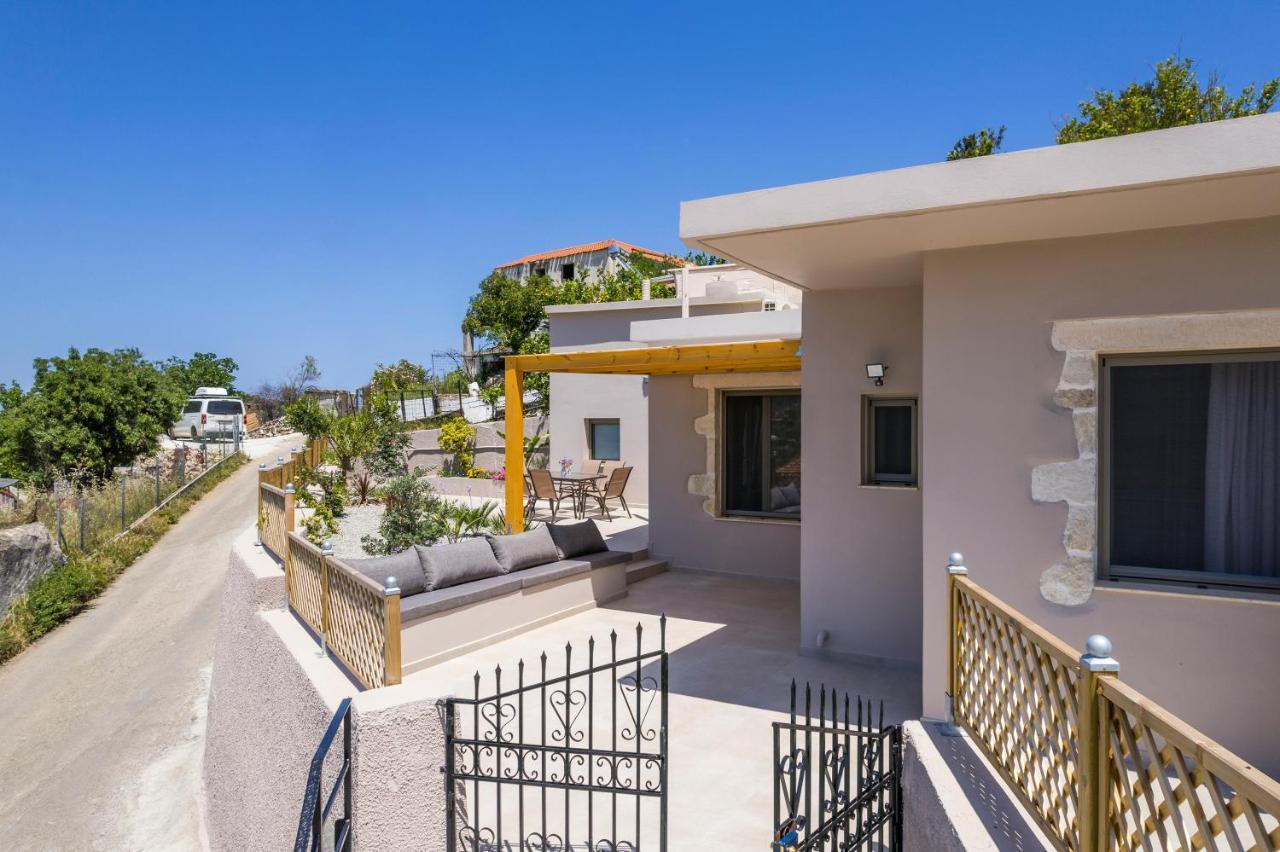 Villa Eva Provarma Экстерьер фото
