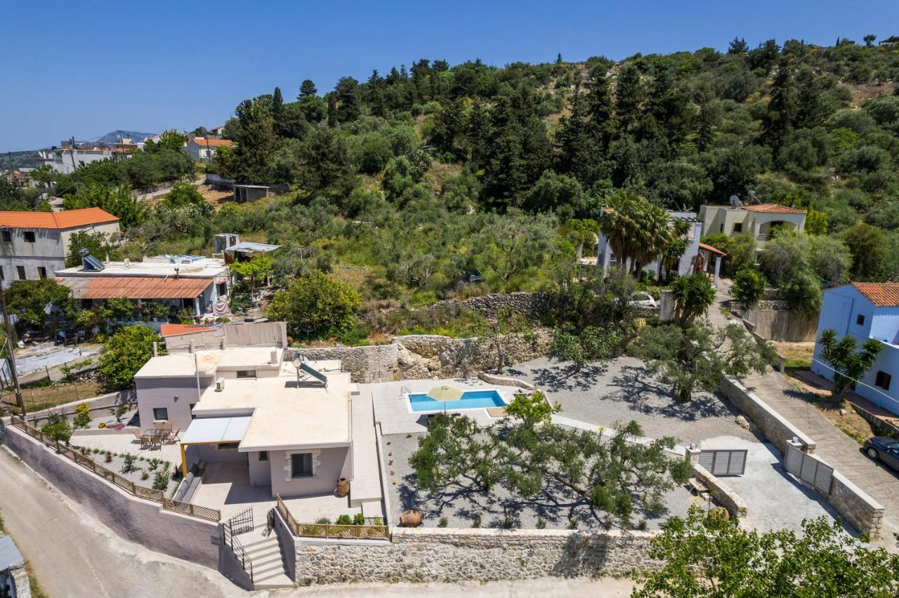 Villa Eva Provarma Экстерьер фото